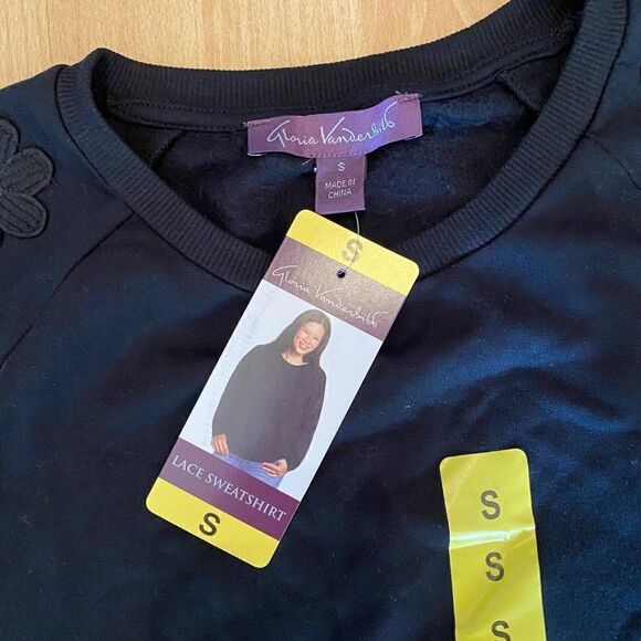 Gloria Vanderbilt Black Lace Sweatshirt SZ S NWT - Picture 4 of 10